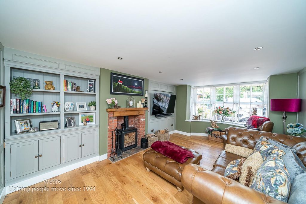 Property photo 3 of 52 Webbs -23.Jpg