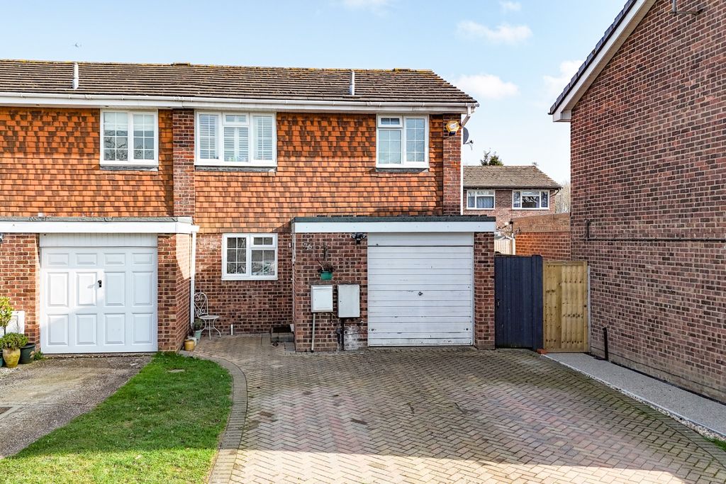 Property photo 1 of 16 4902781