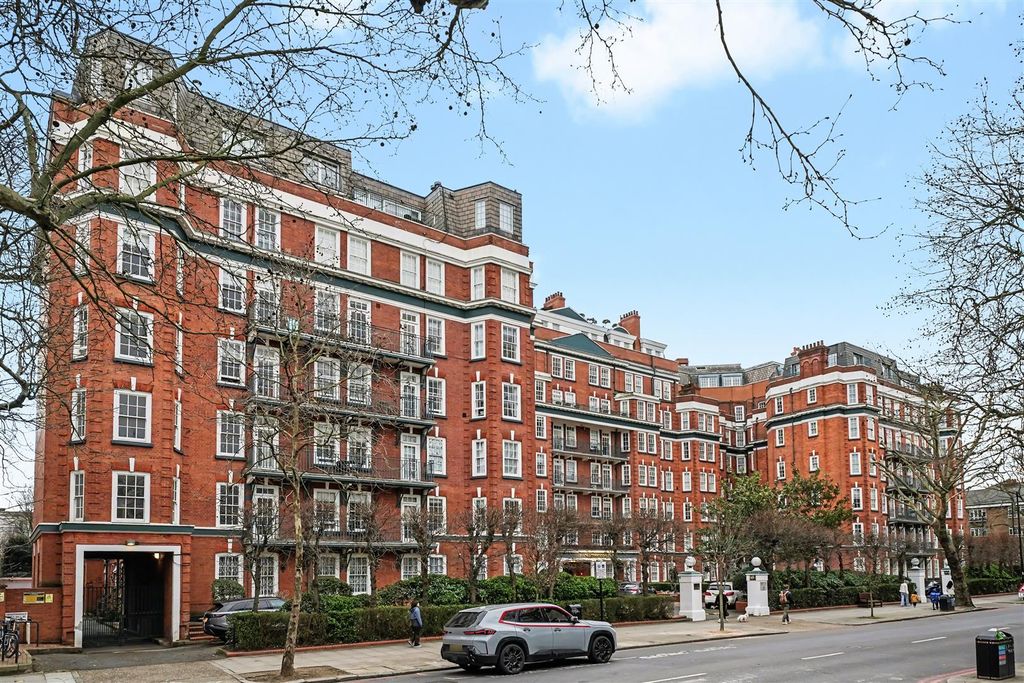 Property photo 1 of 12 66 St John's Wood Court Nw8 8Qr-No Watermark-7.Jpg