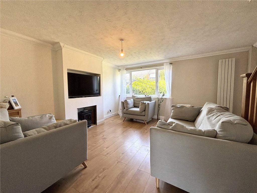 Property photo 2 of 13 Picture No. 03
