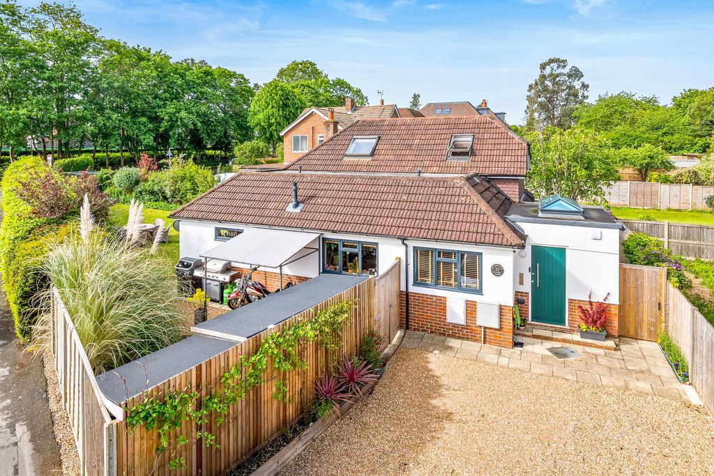 Property photo 1 of 35