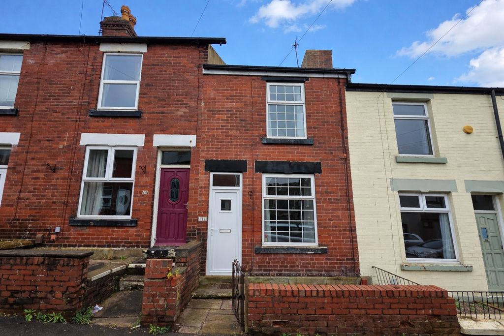 Property photo 1 of 9 Front External