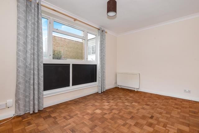 Property photo 2 of 9 Reception Room