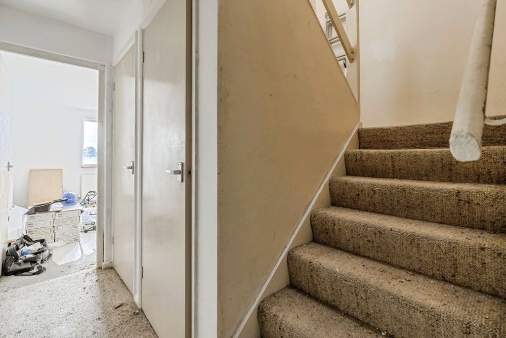 Property photo 2 of 20 Pbox-Img.Jpg