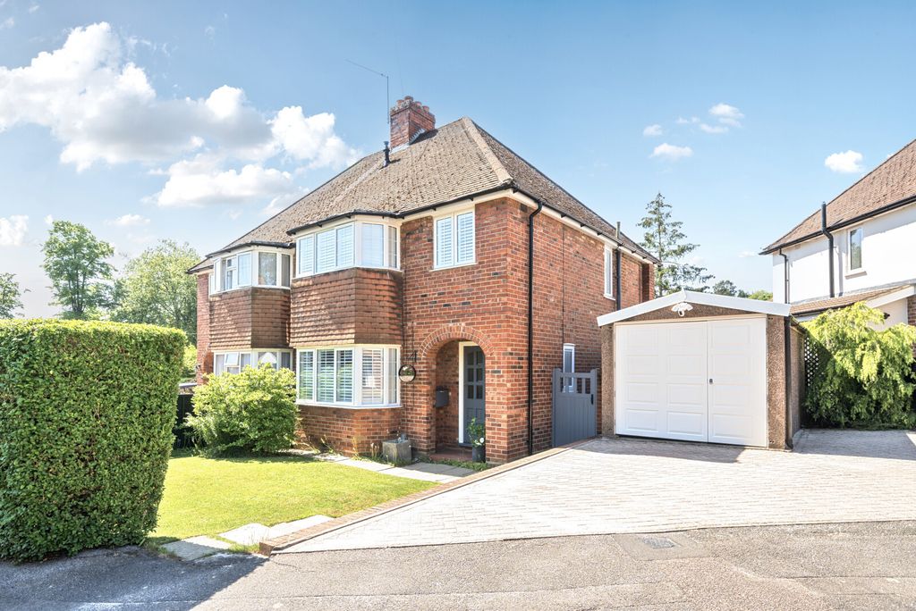 Property photo 1 of 13 1294177-5-682480d...