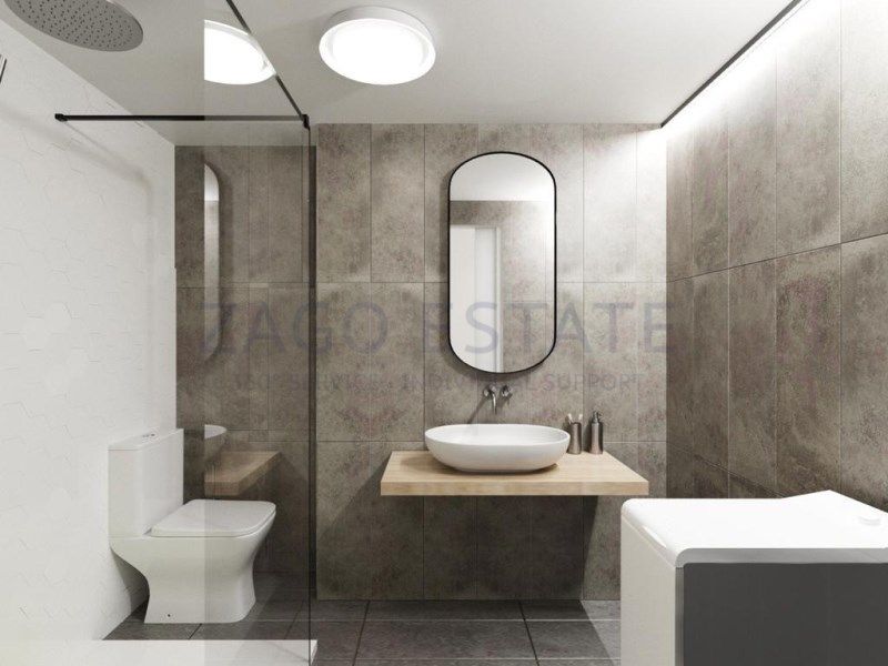 Property photo 3 of 45