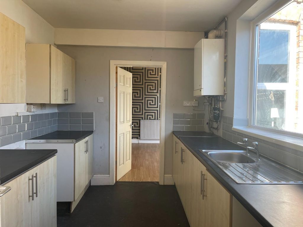 Property photo 2 of 14 Img_6759.Jpg