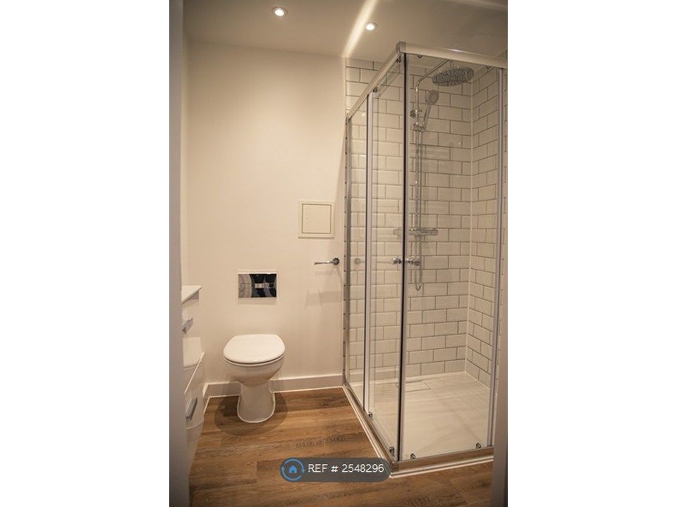 Property photo 2 of 5 Bathroom