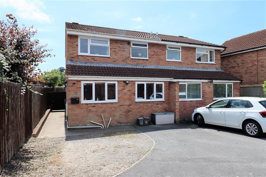 Property photo 1 of 14