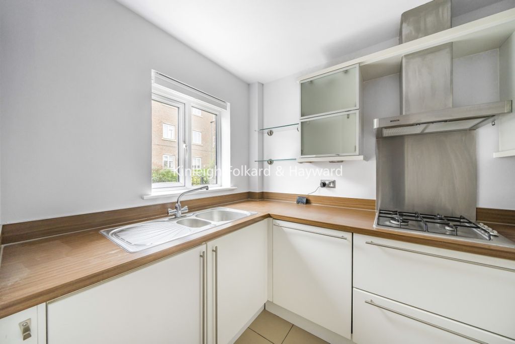 Property photo 3 of 13 2d73Ad83-c617-4195-B