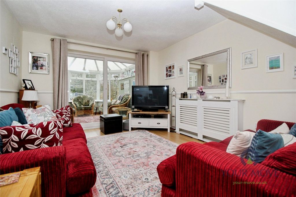 Property photo 2 of 14 Picture No. 02