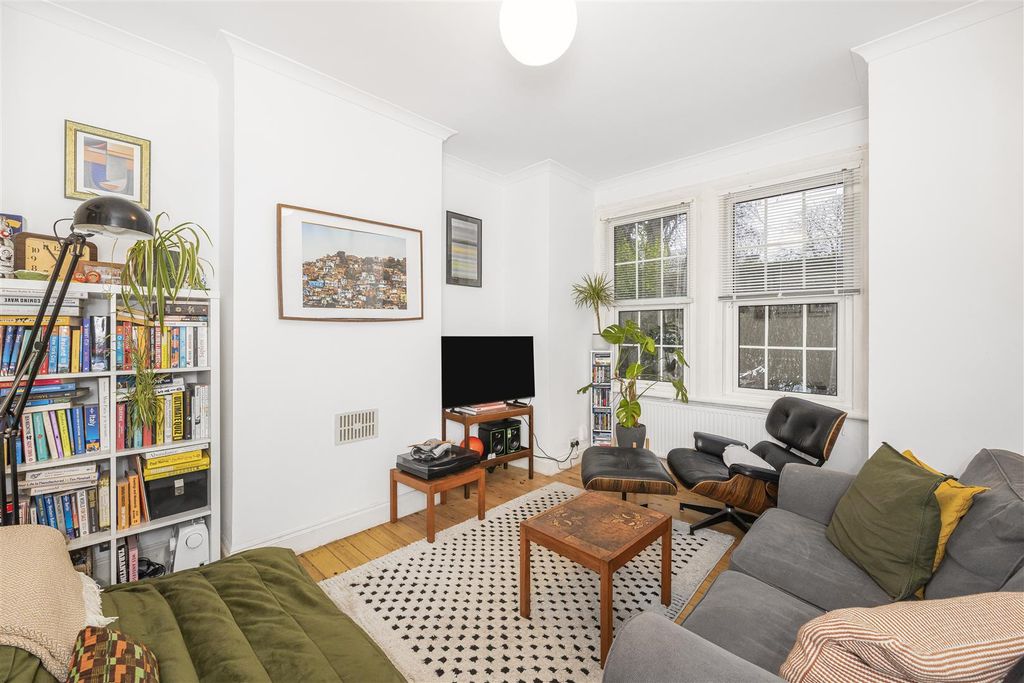 Property photo 2 of 16 2