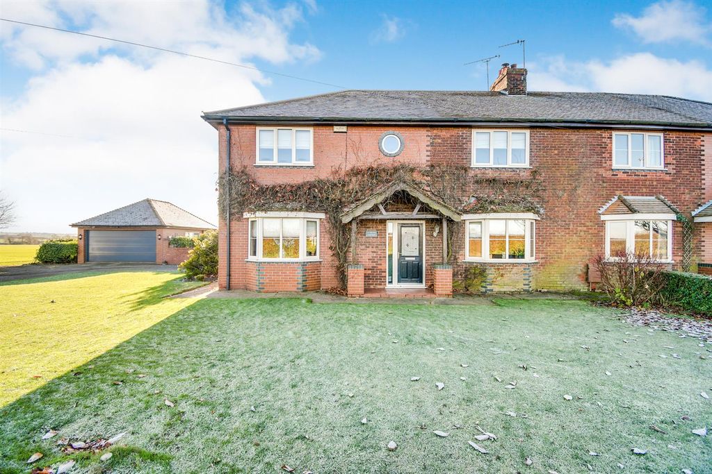 Property photo 1 of 26 Front