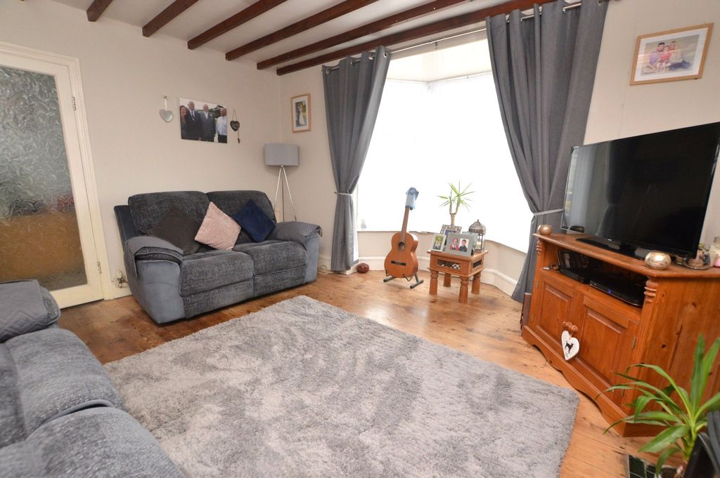 Property photo 3 of 22 Picture No. 58