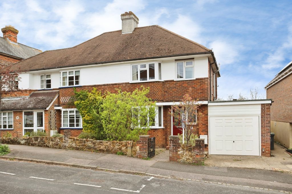 Property photo 1 of 19 Pbox-Img.Jpg