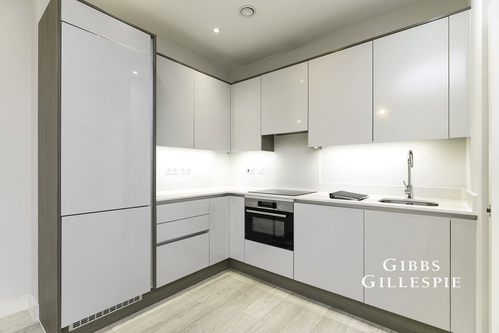 Property photo 3 of 11 Picture No. 11