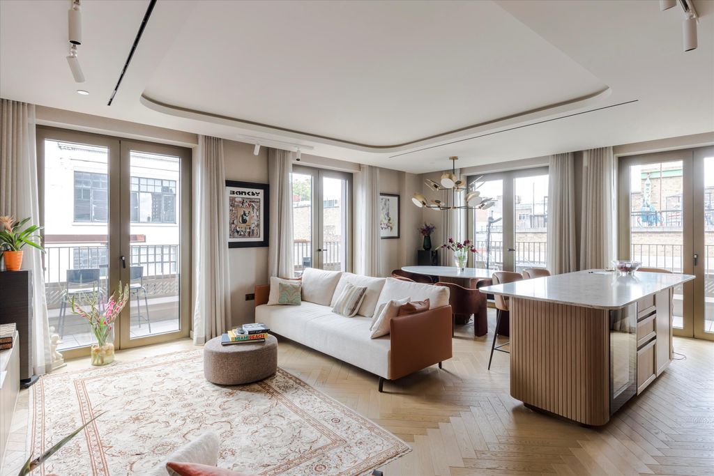 Property photo 1 of 16 Image