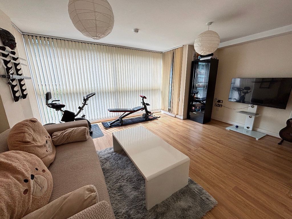 Property photo 2 of 15