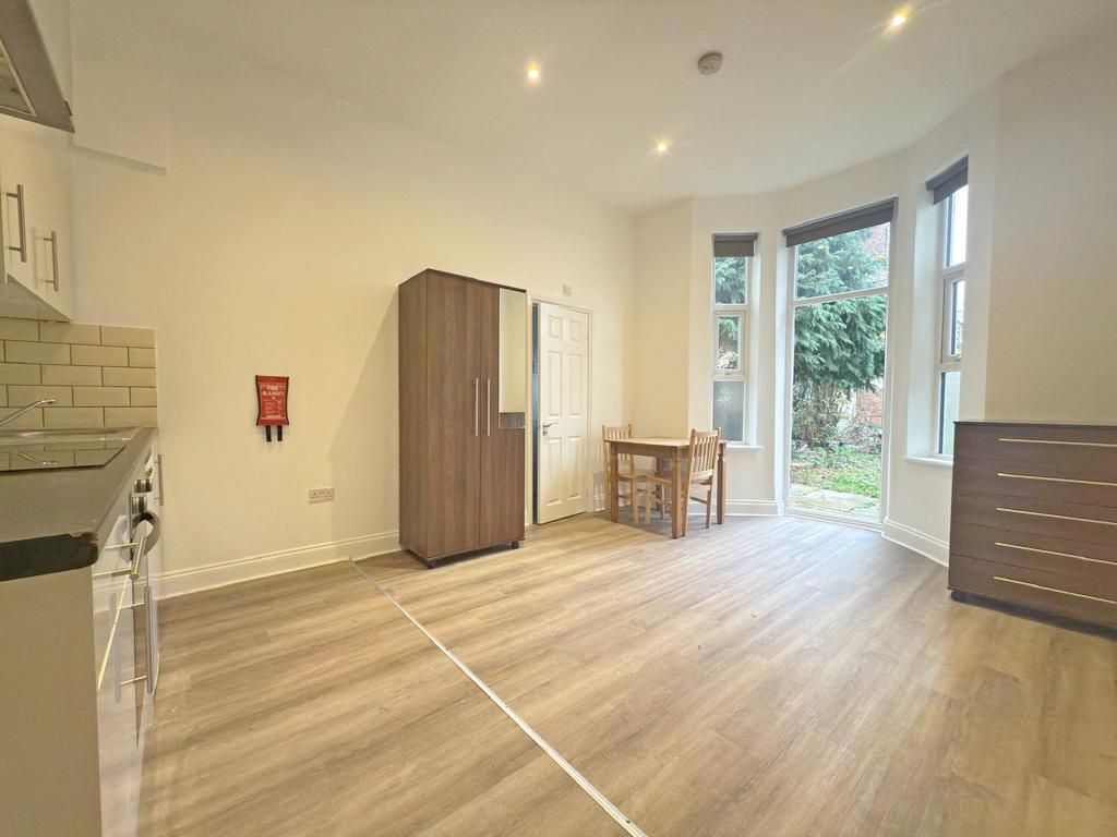 Property photo 3 of 4 Gallery