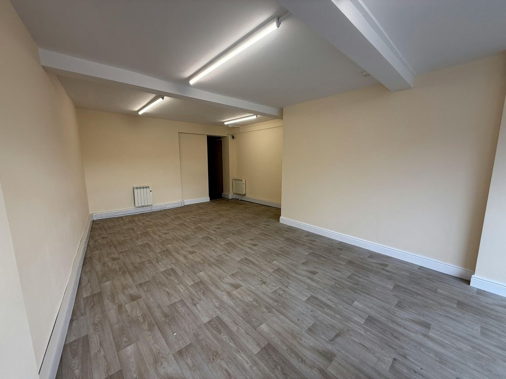 Property photo 2 of 3 2. Internal Photo.Jpg