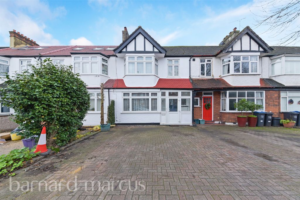 Property photo 1 of 9