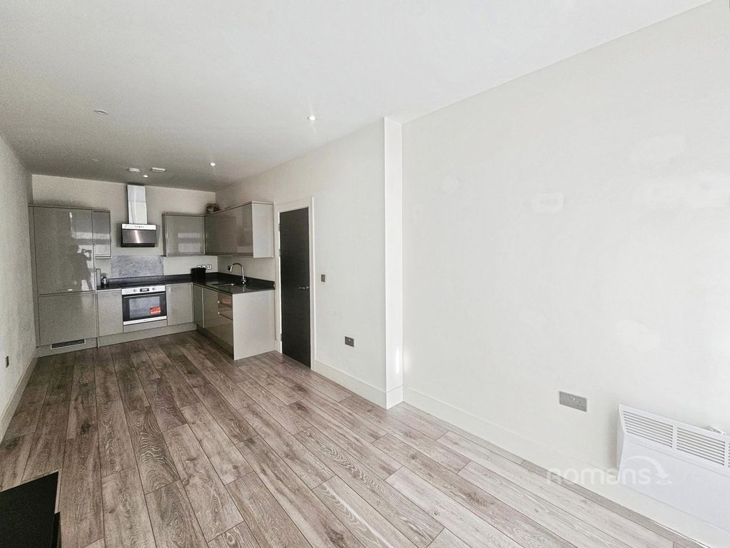 Property photo 3 of 5 Pbox-Img.Jpg