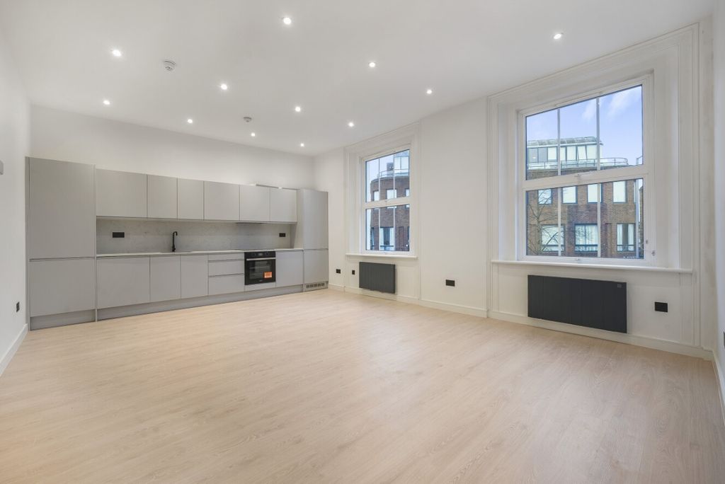 Property photo 2 of 7 1244851 (3)