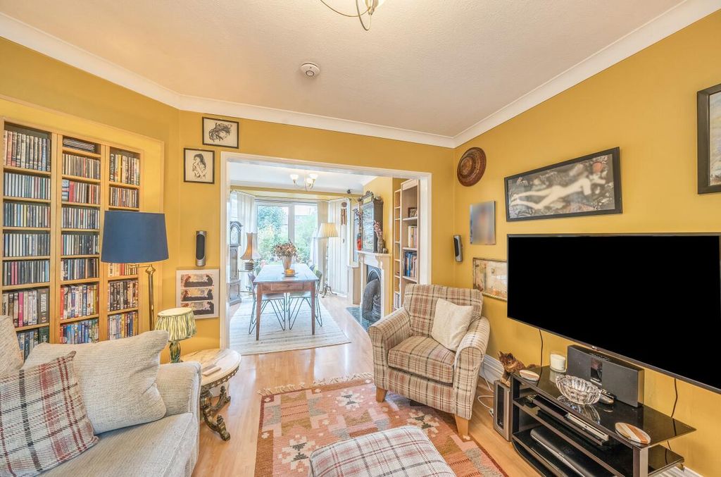 Property photo 3 of 15 Davidson Frost-Wellings, Dfw, Peareswood Gardens,