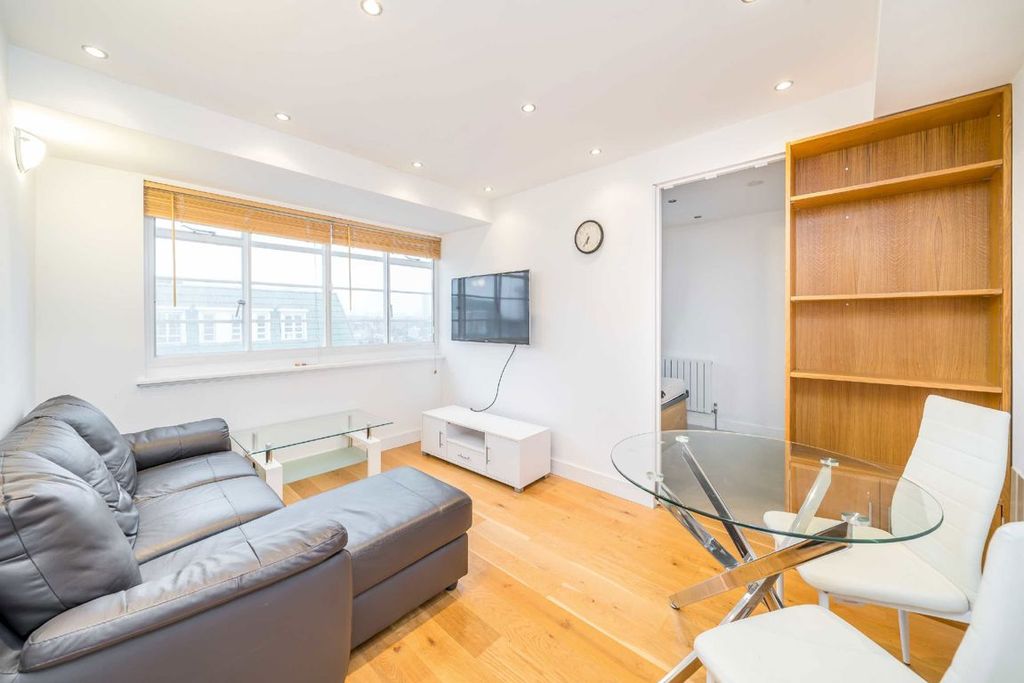 Property photo 2 of 4