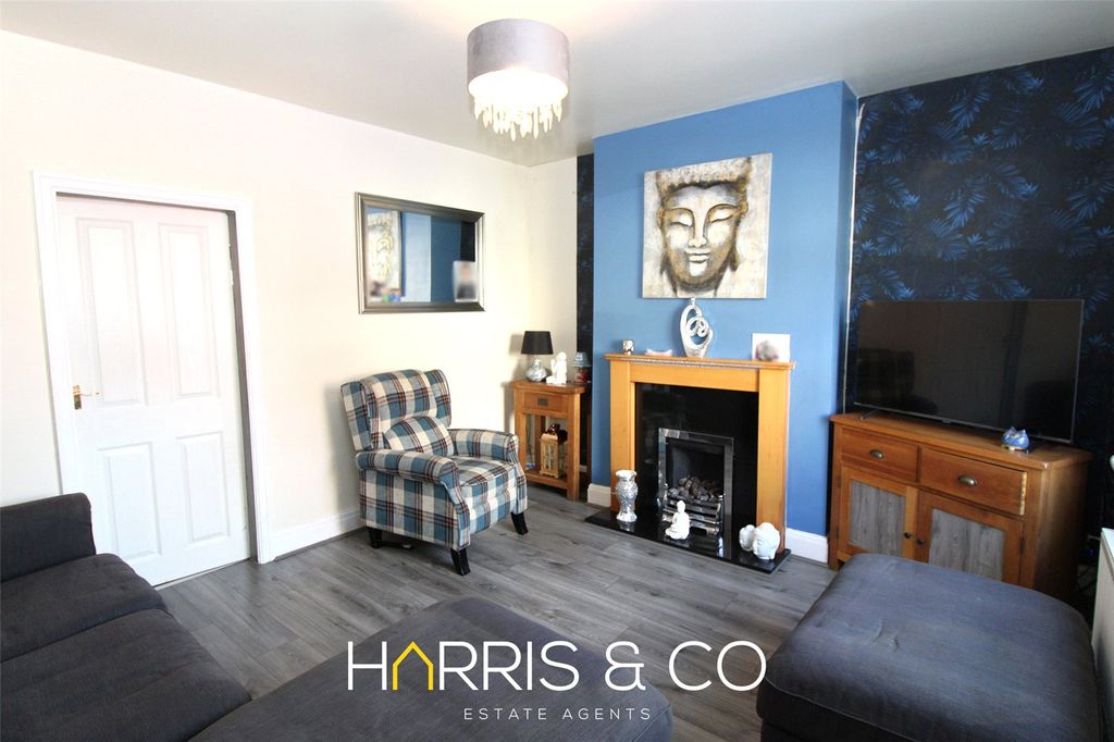 Property photo 2 of 9 Picture No. 07