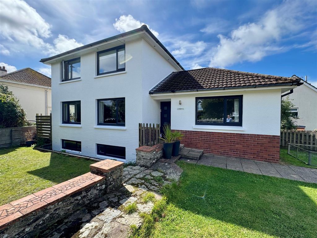 Property photo 1 of 31 8.Jpg