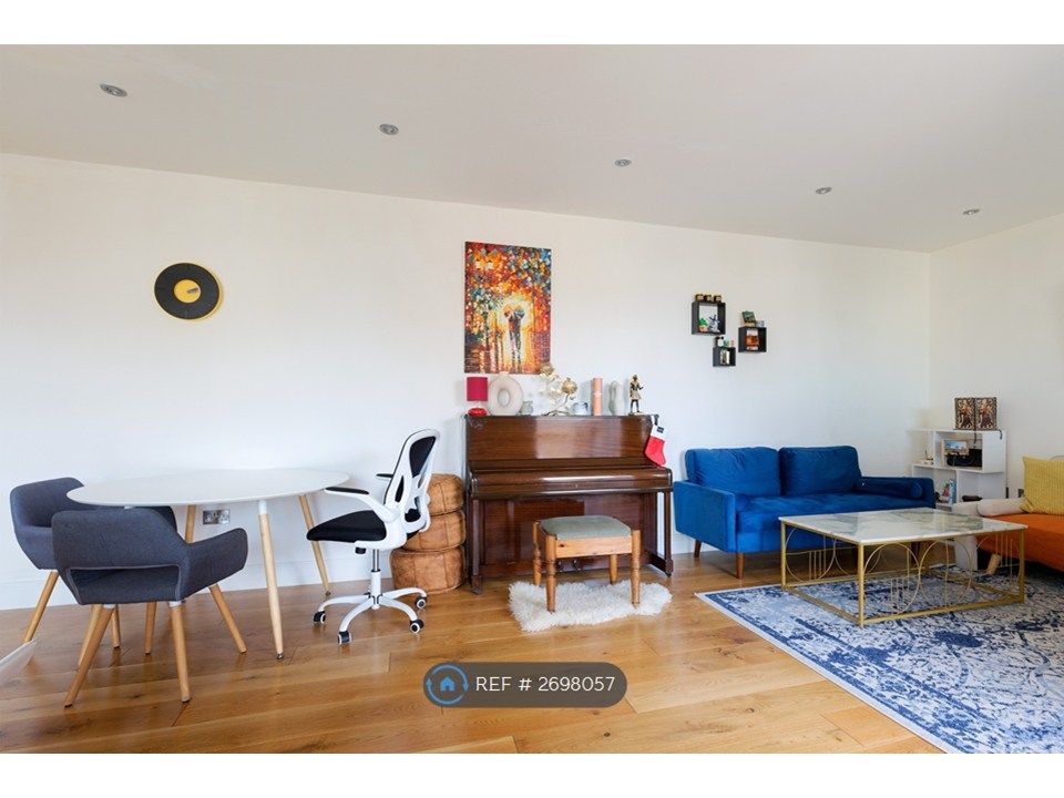 Property photo 3 of 22