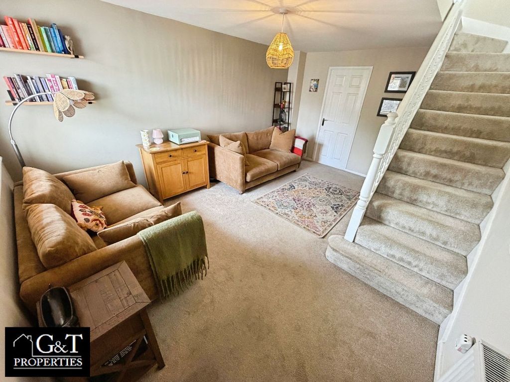 Property photo 3 of 19