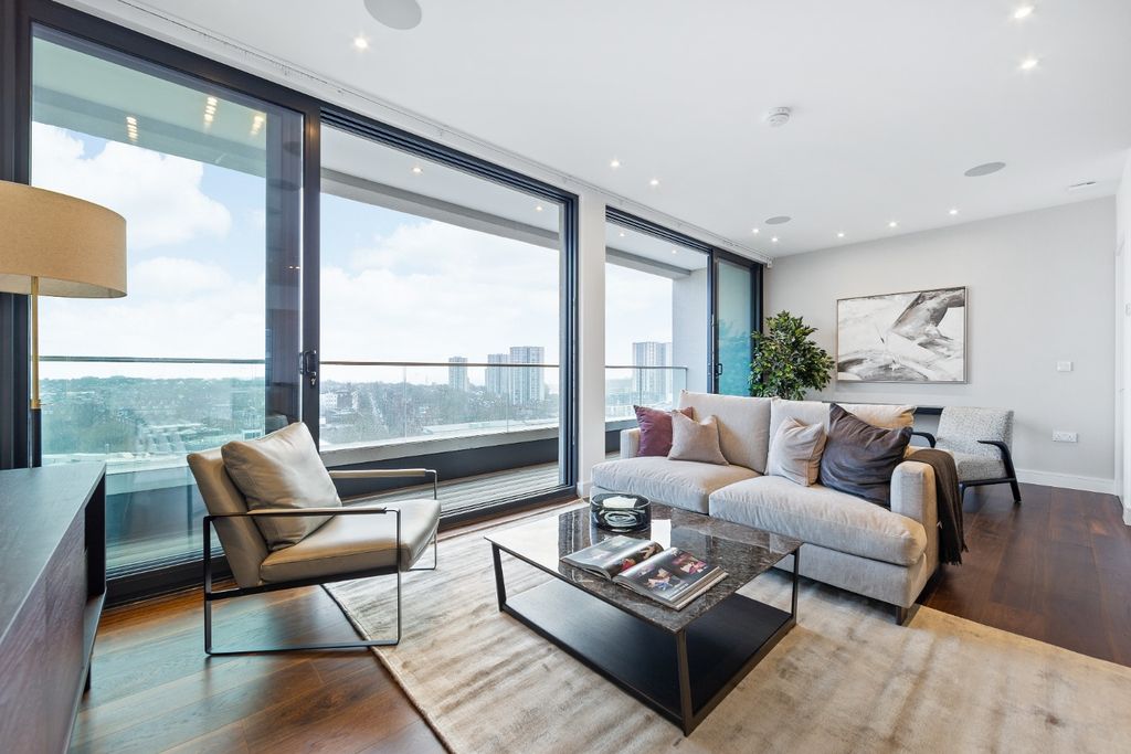 Property photo 3 of 20 5018375