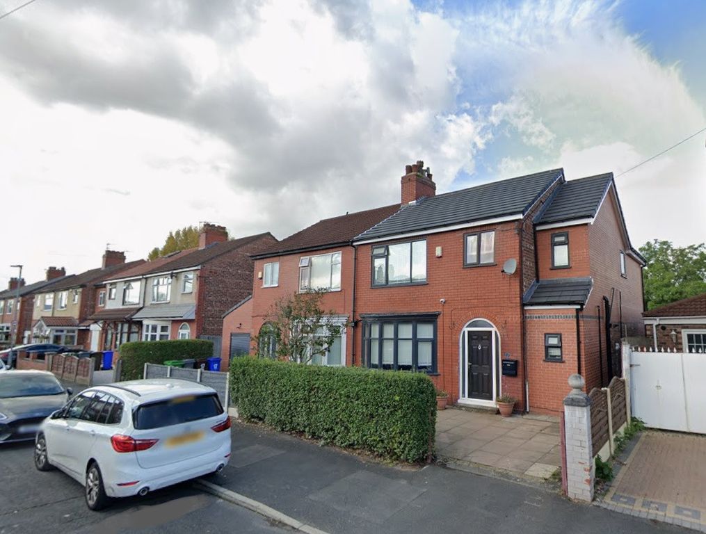 Property photo 1 of 13