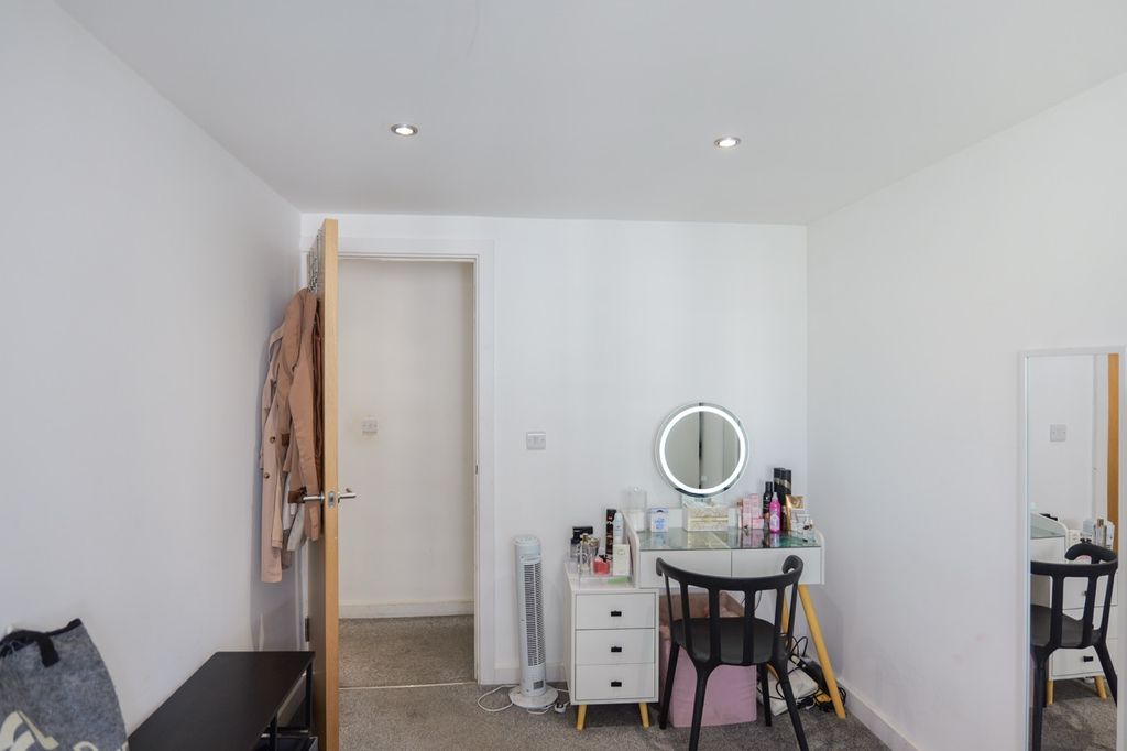 Additional image 11 of 2 bed flat for saleWheatley Court, Halifax HX2