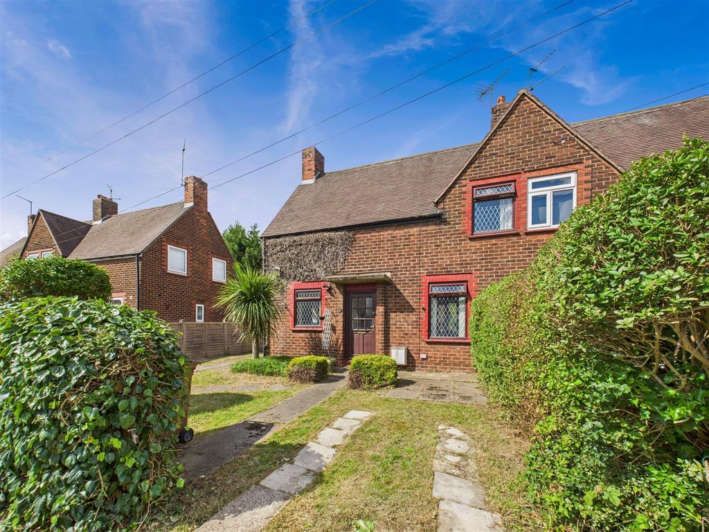 Property photo 1 of 13 Cam03486G0-Pr0094-Still018.Jpg