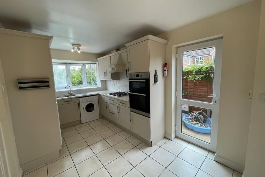 Property photo 2 of 13