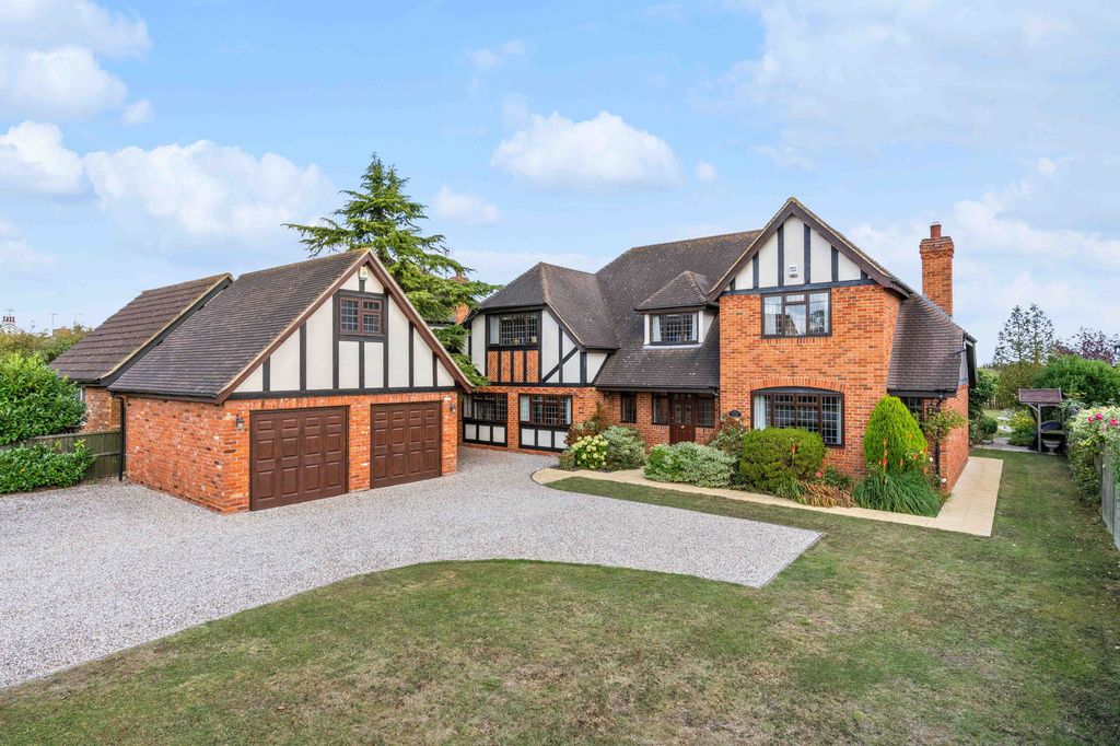Property photo 1 of 56