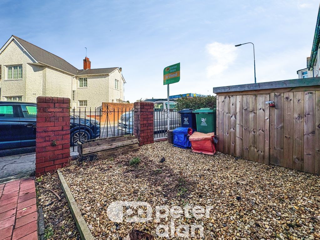 Property photo 2 of 21 Exterior