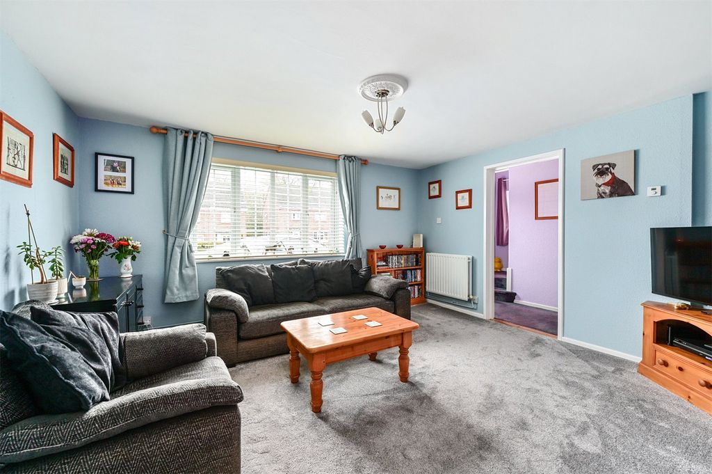 Property photo 2 of 15 Picture No. 08