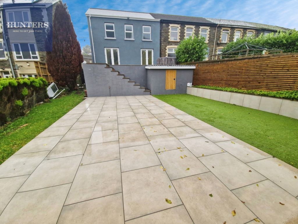 Property photo 1 of 17 Pbox-Img.Jpg