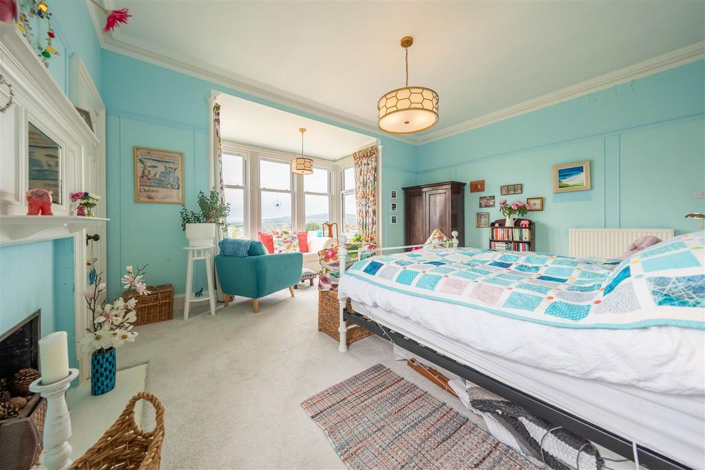 Additional image 27 of 4 bed flat for saleGlasgow Road, Perth PH2