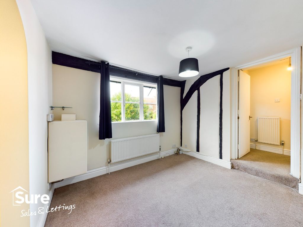 Property photo 3 of 10 942045