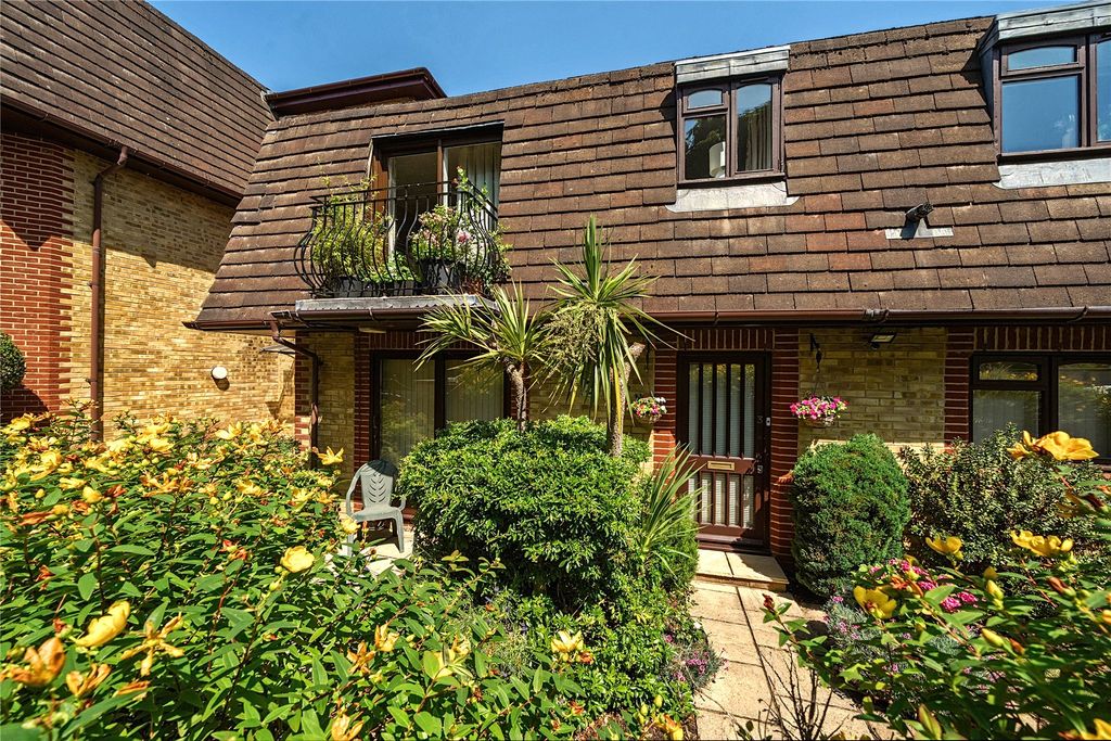 Property photo 1 of 20 Picture No. 22