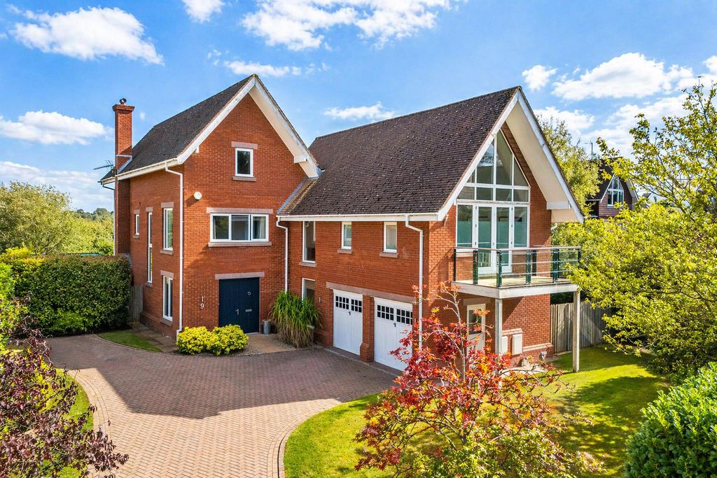 Property photo 1 of 44 Chatgpt Image Apr 24, 2026, 04_04_05 Pm.Png