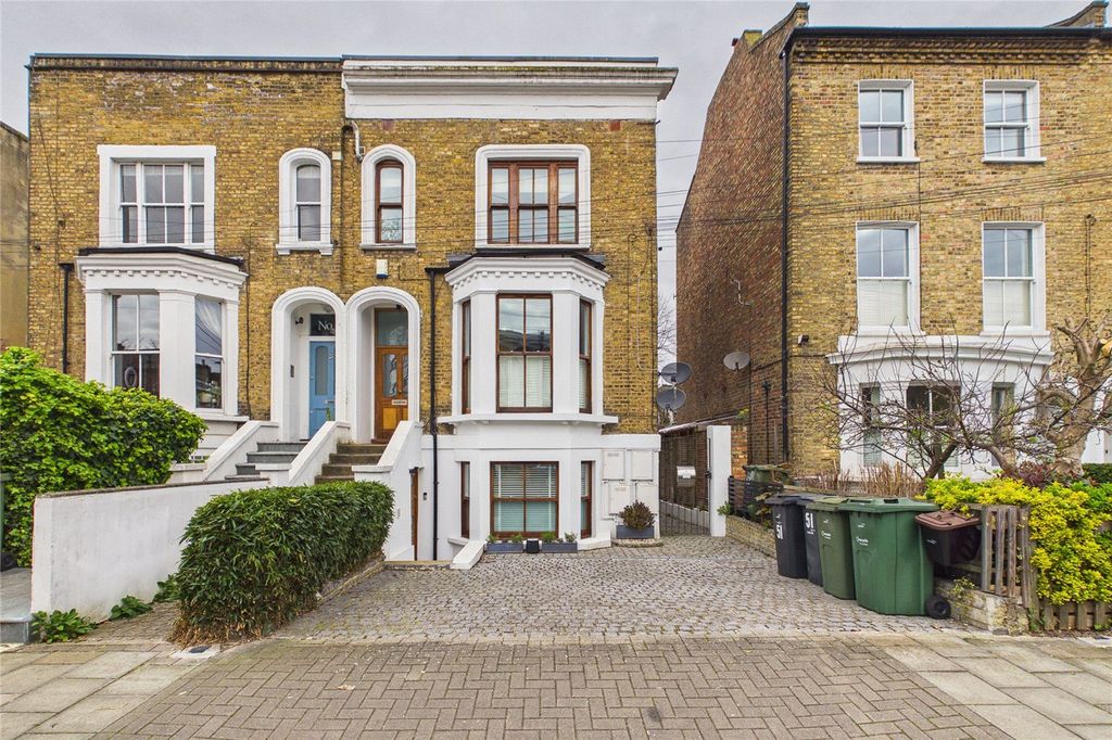 Property photo 1 of 15 Picture No. 23