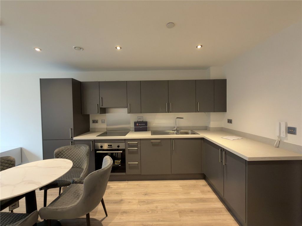 Property photo 2 of 10 Picture No. 05