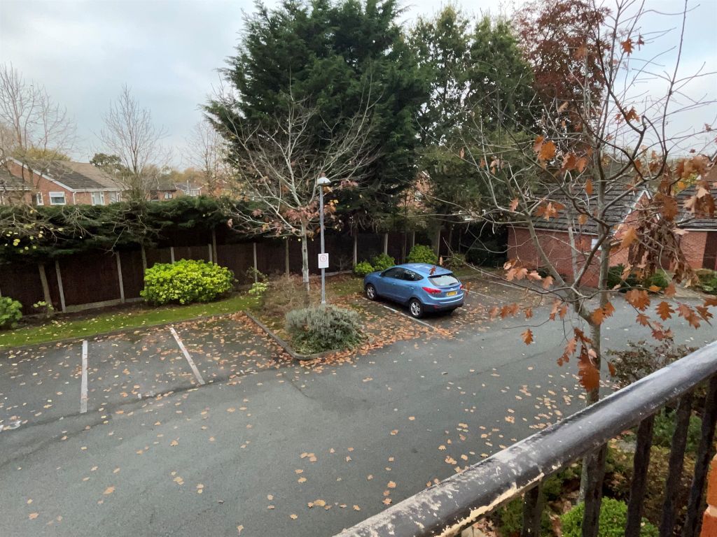 Property photo 3 of 14