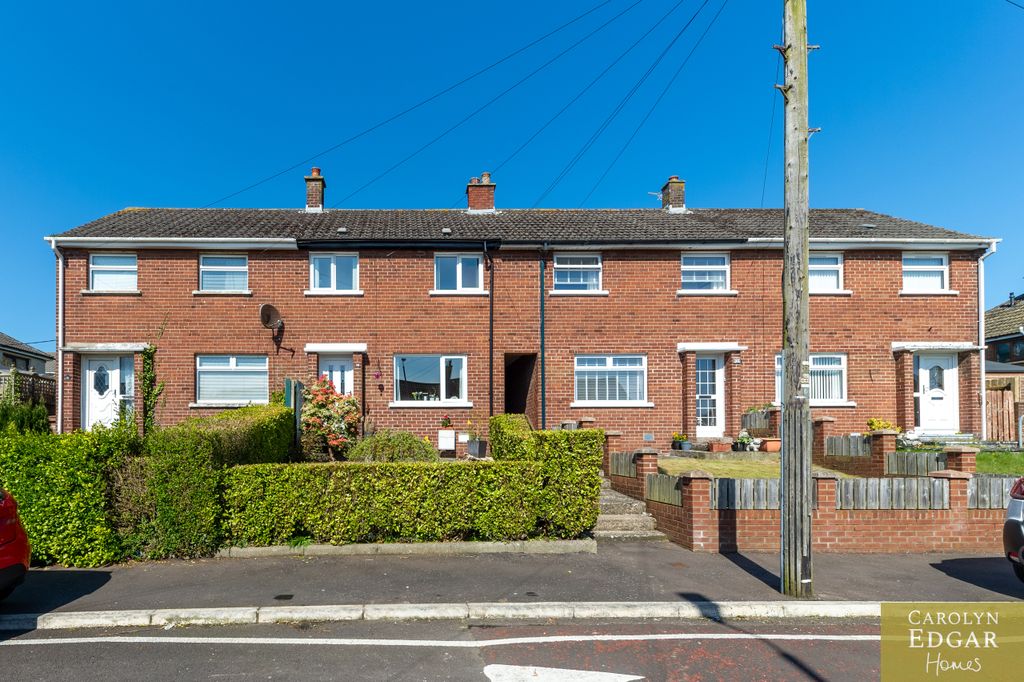 Property photo 1 of 31 004